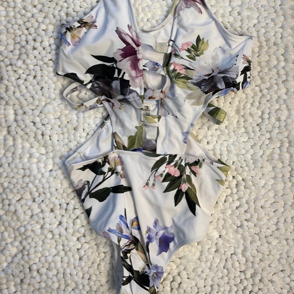 Floral Bikini 👙